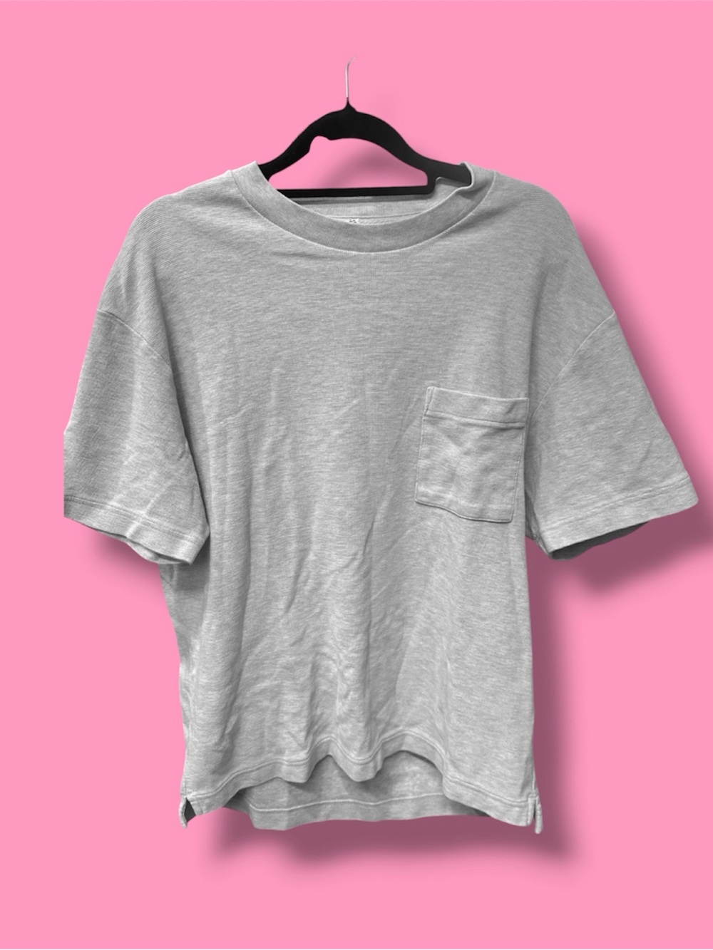Uniqlo Crewneck T-Shirt in Light Grey